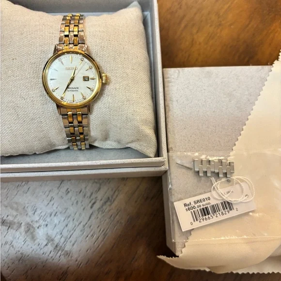 Seiko Presage 30mm Gold and Silver Two-Tone Watch with Date Window